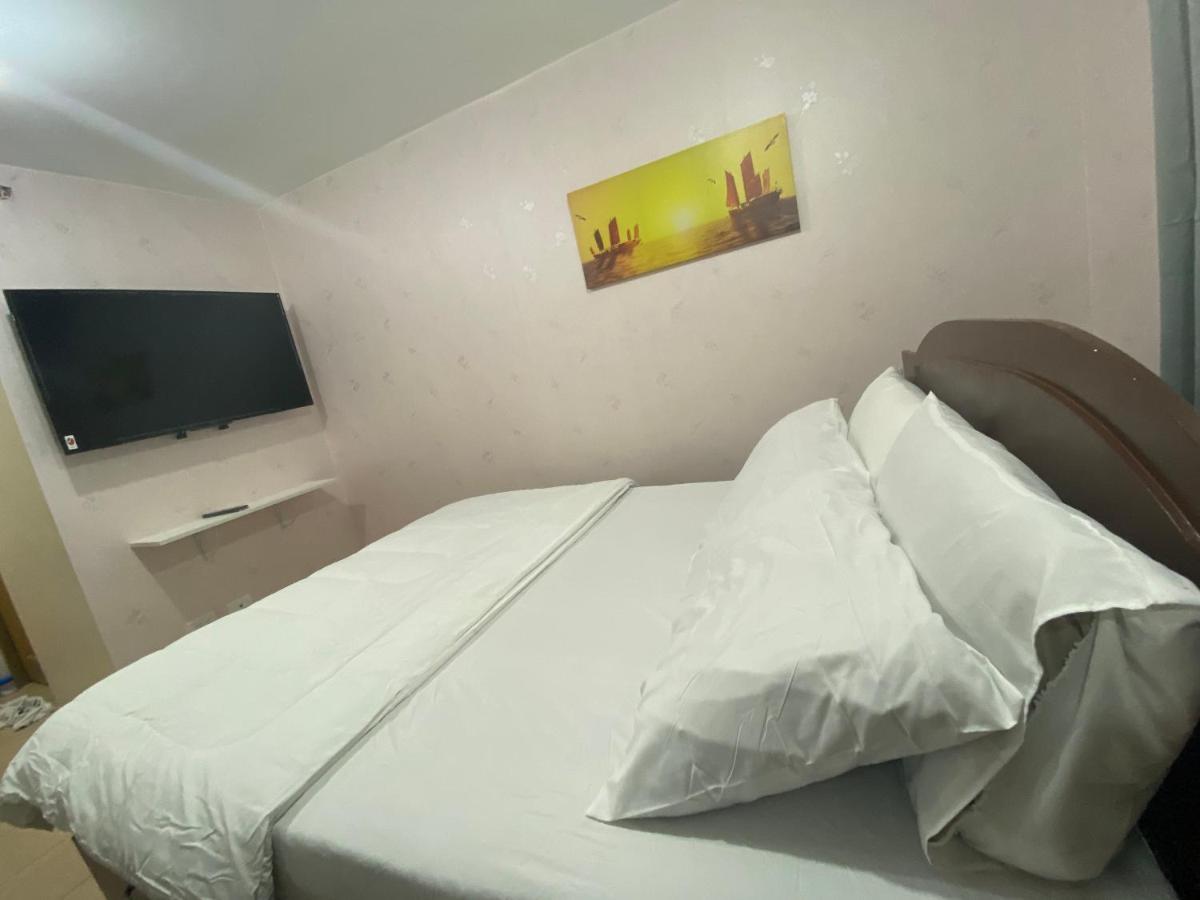 8 Spatial Condominium Davao City Buitenkant foto